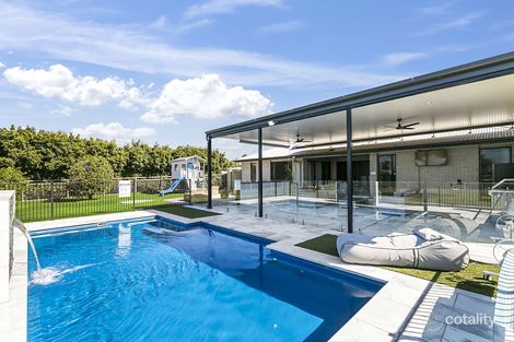 Property photo of 104-106 Cocos Drive Ningi QLD 4511