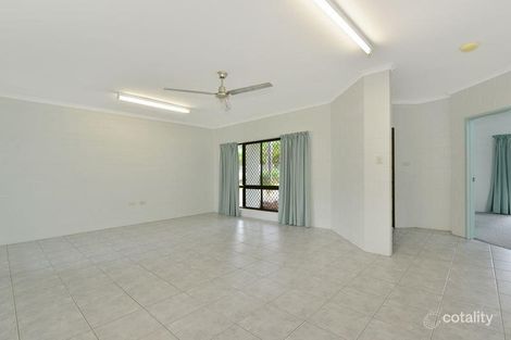 Property photo of 16 Grimes Close Kanimbla QLD 4870