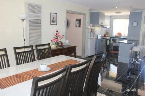 Property photo of 2/6 Dutton Court Meadow Heights VIC 3048