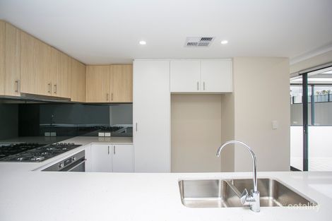 Property photo of 5/8 Spring Avenue Midland WA 6056