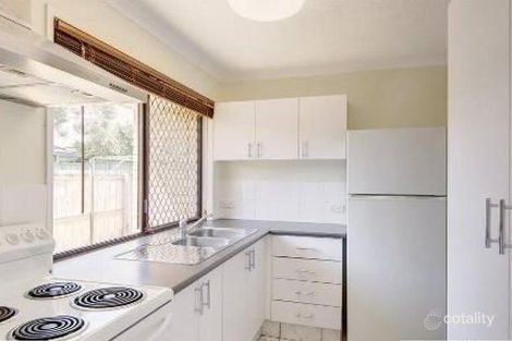 Property photo of 2/16 Elm Court Labrador QLD 4215