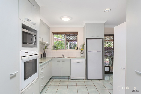 Property photo of 2/71 Tallebudgera Drive Palm Beach QLD 4221