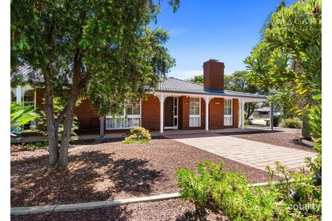 Property photo of 1 Naretha Street Glenfield Park NSW 2650