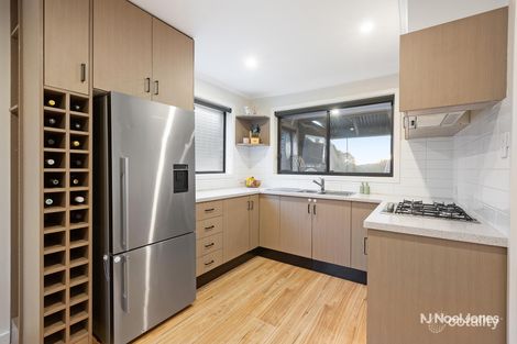 Property photo of 16 Russell Avenue Mooroolbark VIC 3138