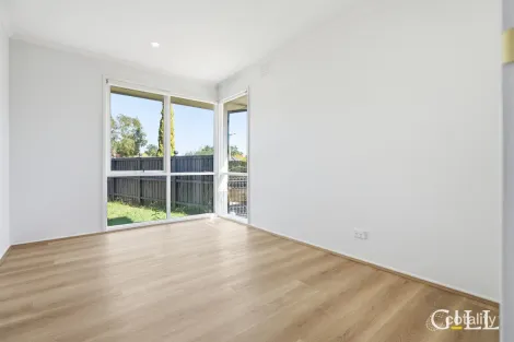 Property photo of 5 Talbot Court Hampton Park VIC 3976
