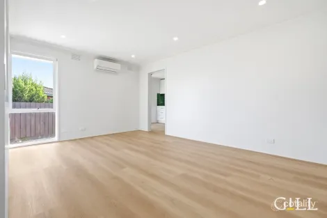 Property photo of 5 Talbot Court Hampton Park VIC 3976