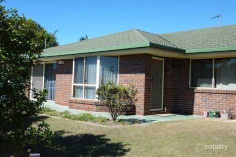 42 Bowerbird Ave, Eli Waters, QLD 4655