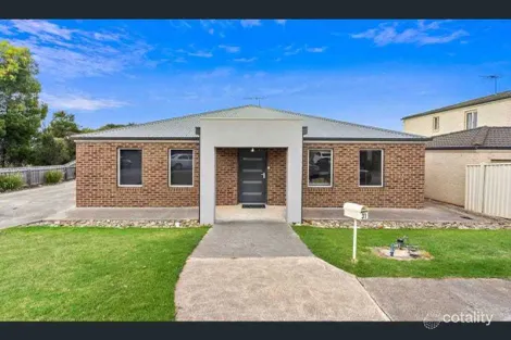Property photo of 31 University Drive Highton VIC 3216