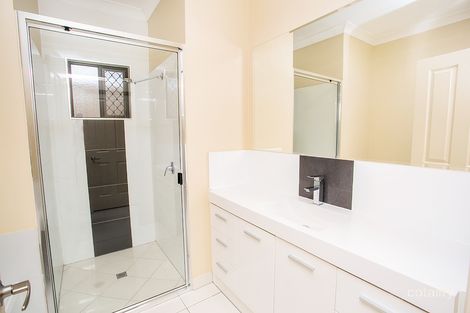 Property photo of 2/100 Fourth Avenue Parkside QLD 4825