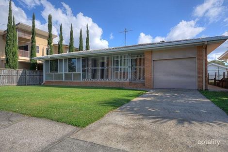40a Middle St, Labrador, QLD 4215