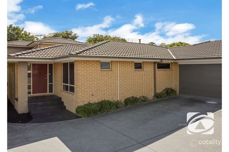 4/55-57 Strathavan Dr, Berwick, VIC 3806