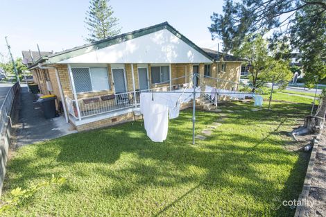 Property photo of 2/6 Sixth Avenue Coorparoo QLD 4151