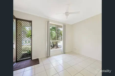 Property photo of 16 Ilaroo Crescent Warana QLD 4575
