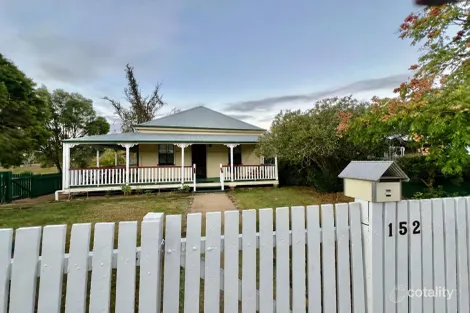 Property photo of 152 Kent Street Oakey QLD 4401