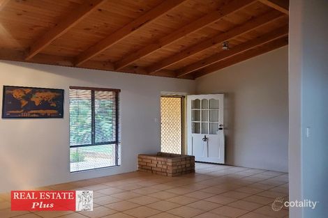 Property photo of 36 Markham Way Swan View WA 6056