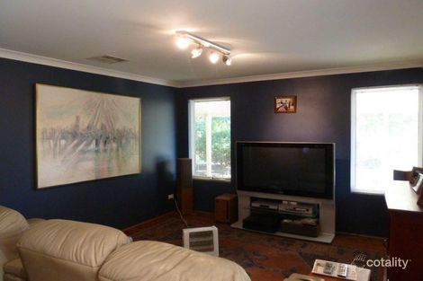 Property photo of 16 Belaring Place Kenwick WA 6107