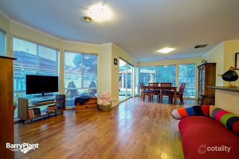 Property photo of 8 Mulga Place Carrum Downs VIC 3201
