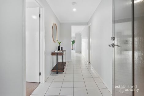 Property photo of 11 Pearce Circuit Point Cook VIC 3030