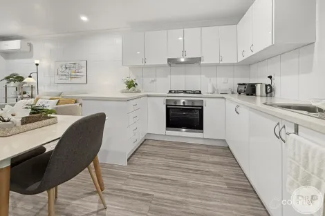 Property photo of 4/41 Roberts Street Hermit Park QLD 4812