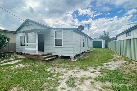 33 Makoro St, Pelican, NSW 2281