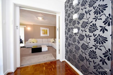 Property photo of 24 Redmond Street Salter Point WA 6152