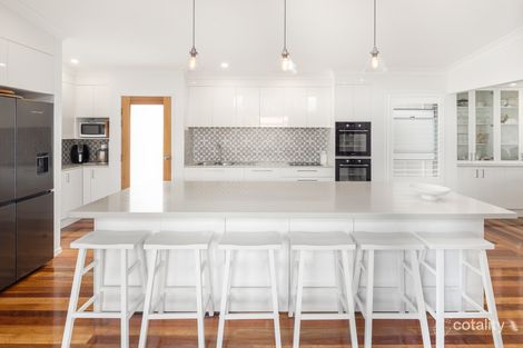 9 Hibiscus Ave, Redcliffe, QLD 4020