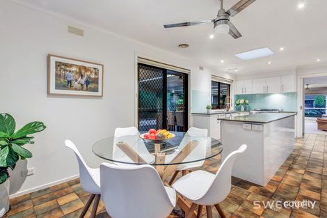 Property photo of 2 Edina Grove Altona Meadows VIC 3028