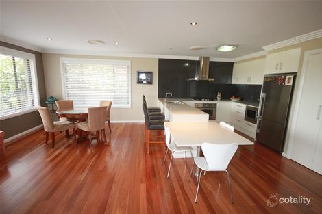 Property photo of 5 The Heights Hillvue NSW 2340