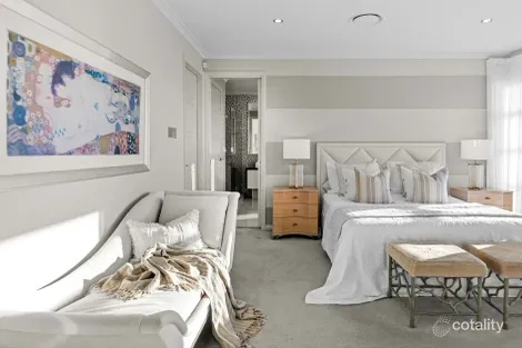 Property photo of 18 Bimbadgen Place Bella Vista NSW 2153