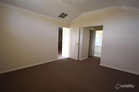 Property photo of 15 Bruning Road Manning WA 6152