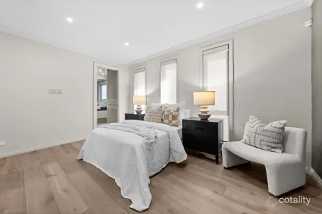 Property photo of 18 Bimbadgen Place Bella Vista NSW 2153