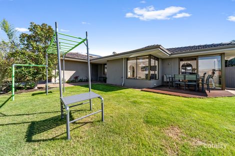 Property photo of 35 Bernedale Way Duncraig WA 6023