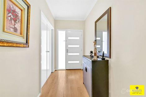 Property photo of 32 Turf Club Boulevard Melton South VIC 3338