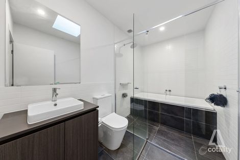 Property photo of 4 Sykes Walk St Albans VIC 3021