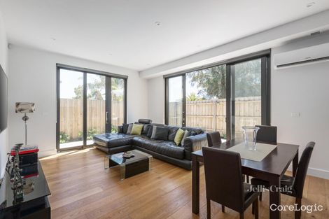 Property photo of 2/13 Quinns Road Bentleigh East VIC 3165