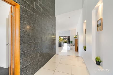 Property photo of 3 Charlton Court Burnside QLD 4560