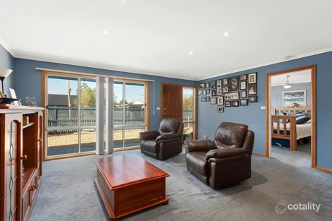 Property photo of 40 Mouchemore Avenue St Leonards VIC 3223