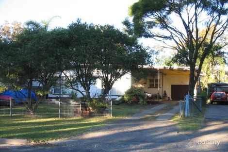 7 Cadonia Rd, Tuggerawong, NSW 2259