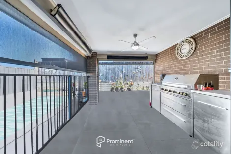 Property photo of 68 Superior Waters Pakenham VIC 3810