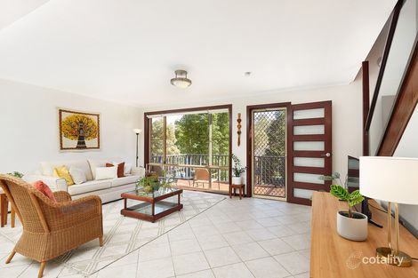 Property photo of 2/8 Tanglewood Way Hornsby Heights NSW 2077