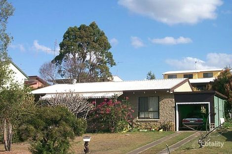 51 Hillcrest Ave, Scarness, QLD 4655