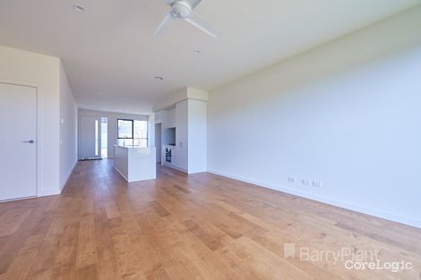 Property photo of 4 Grasslands Loop Keysborough VIC 3173