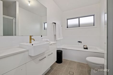 Property photo of 19 Kale Road Spring Farm NSW 2570