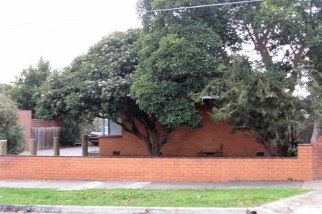 2/20 Josephine Gr, Preston, VIC 3072