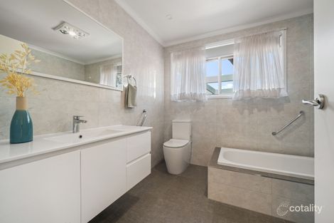 Property photo of 17 Newbery Crescent Page ACT 2614