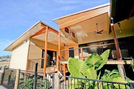 Property photo of 32 Tobin Way Tallebudgera QLD 4228