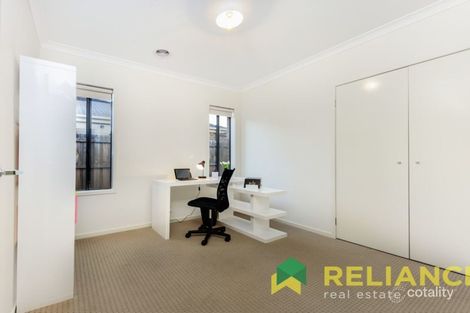 Property photo of 7 Exon Street Melton South VIC 3338