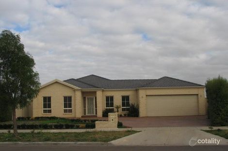 12 Roseberry Ave, Cairnlea, VIC 3023