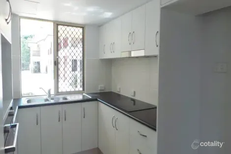 Property photo of 1/11 Albert Street Cranbrook QLD 4814