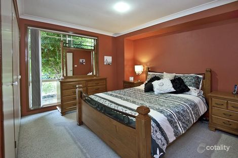 Property photo of 4 Spinosa Place Glenmore Park NSW 2745
